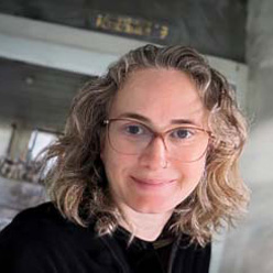 Headshot of Gabriela